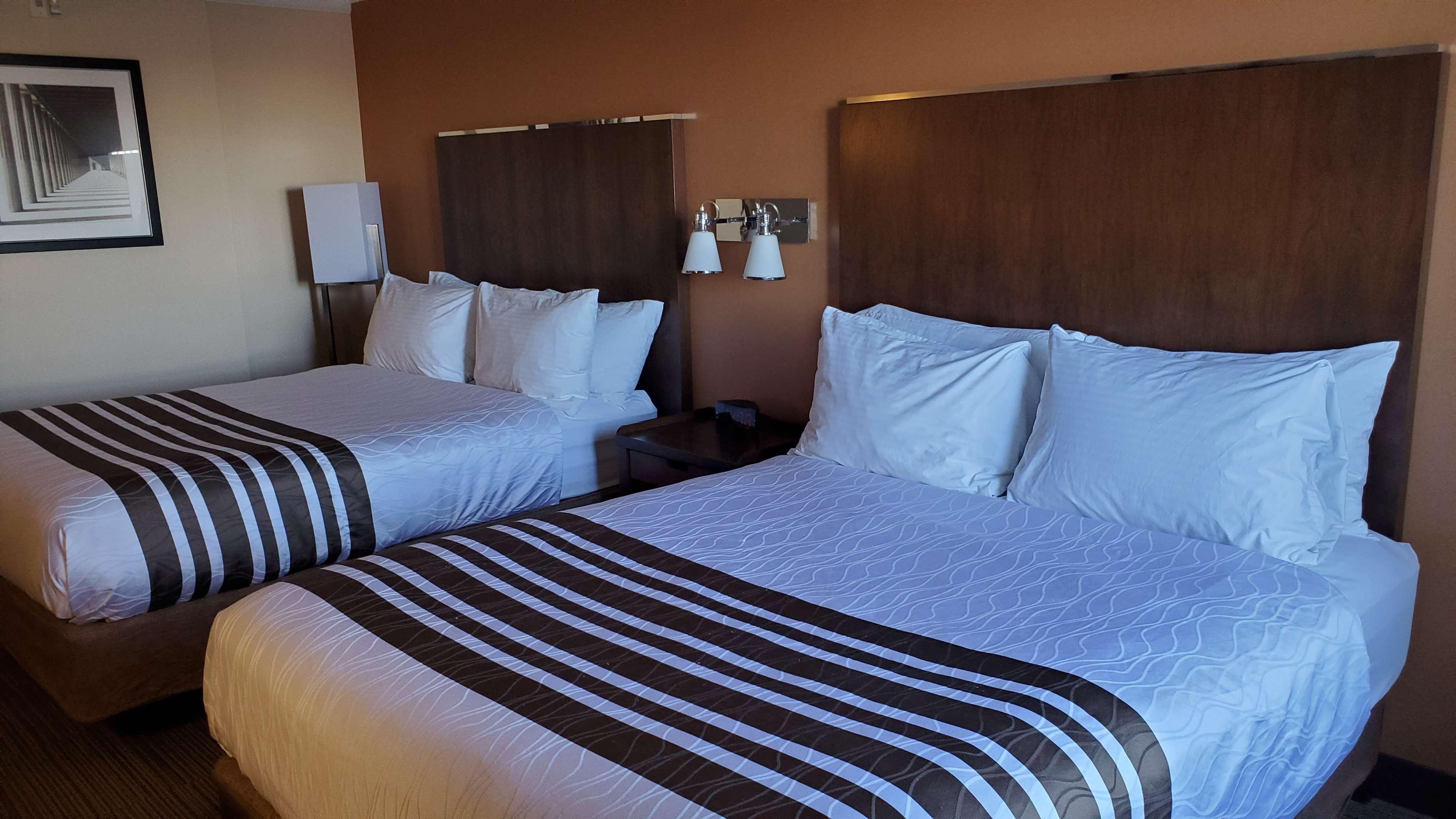 Best Western Plus Waterloo Extérieur photo