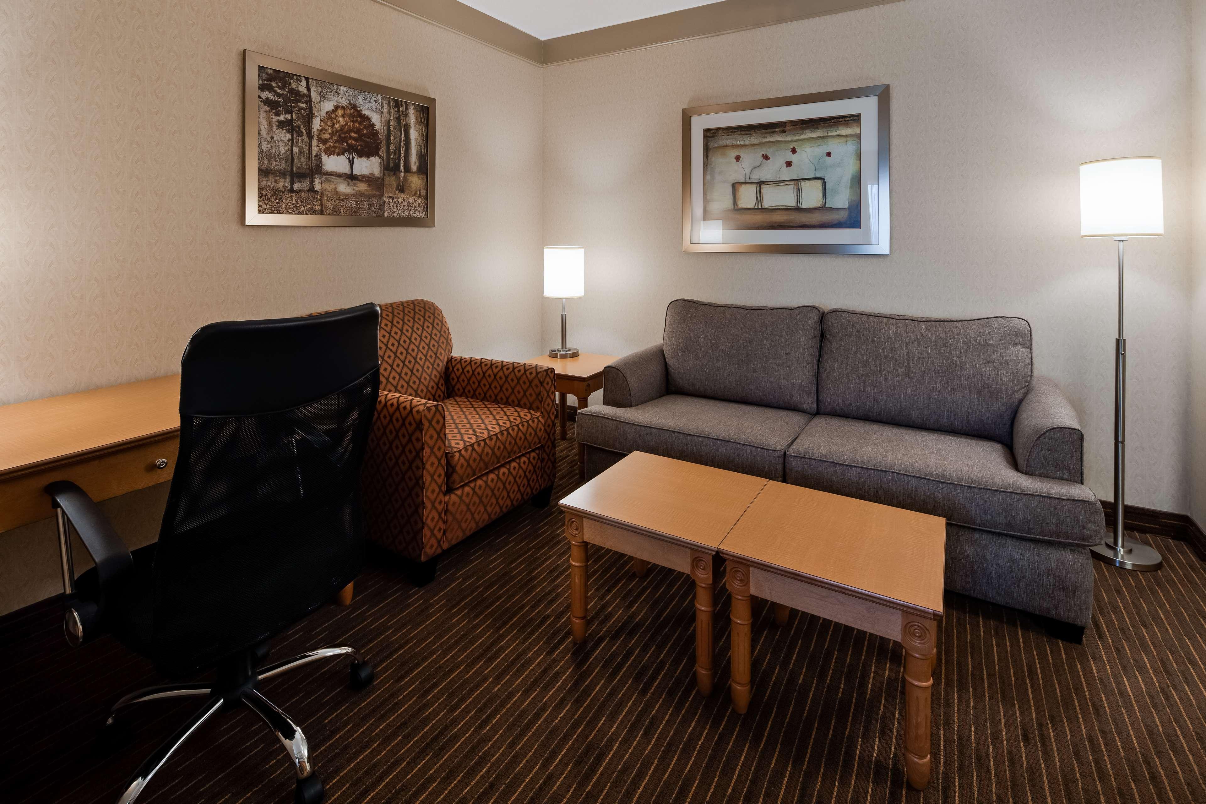Best Western Plus Waterloo Extérieur photo