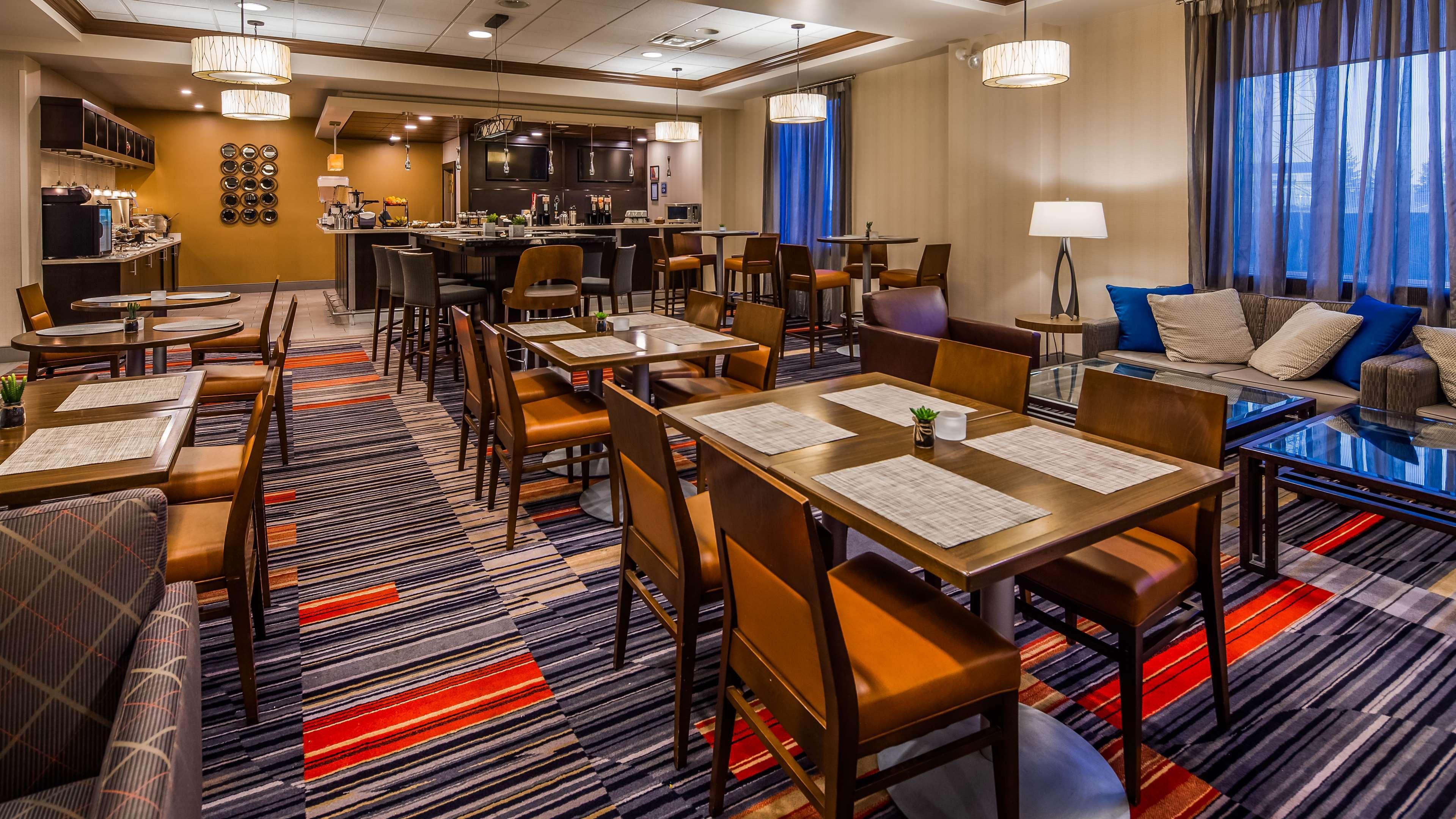 Best Western Plus Waterloo Extérieur photo